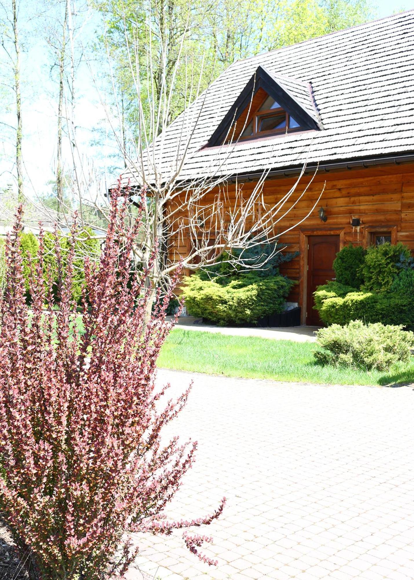 Zajazd Golebiowski Lipsko Exterior foto